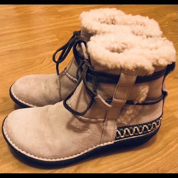 Ugg Boots. Worn once! These are so adorable & in perfect condition! - Picture 2 of 11